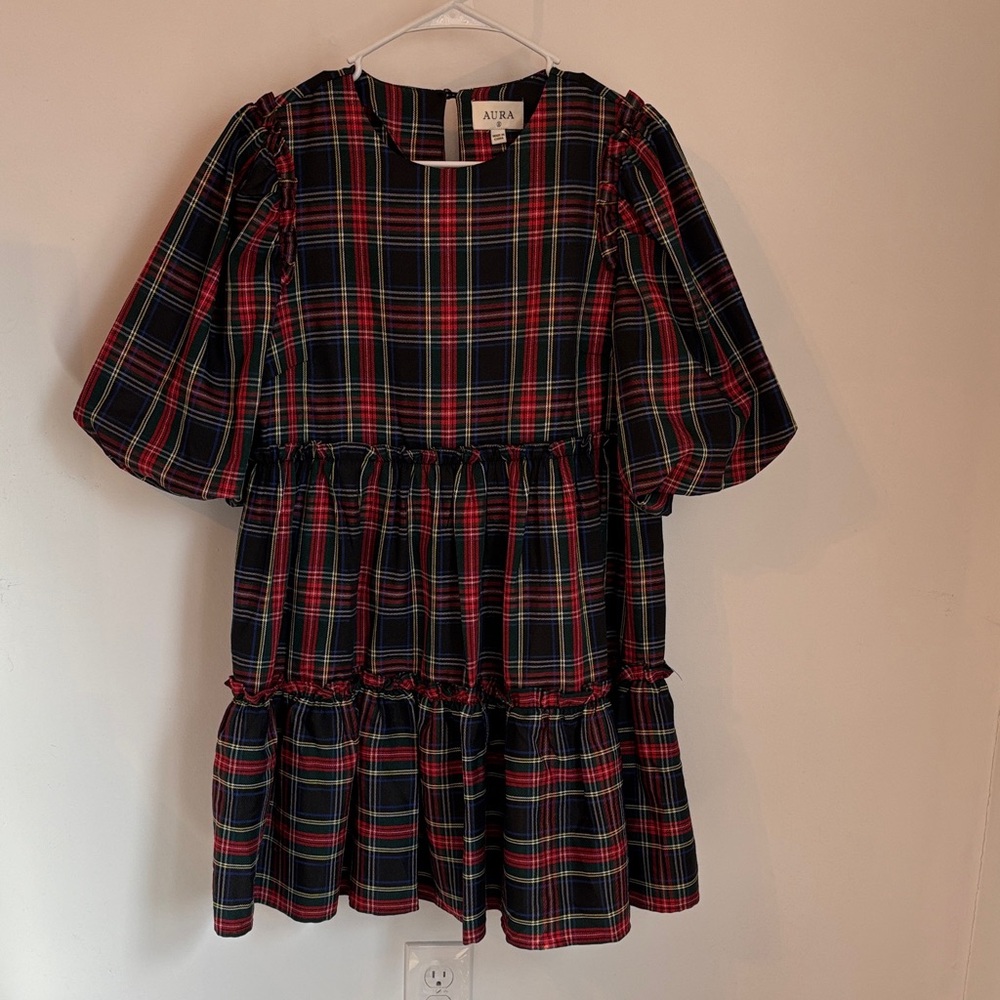 Aura woman's Red and Black Plaid Puff Sleeve Tiered Dress